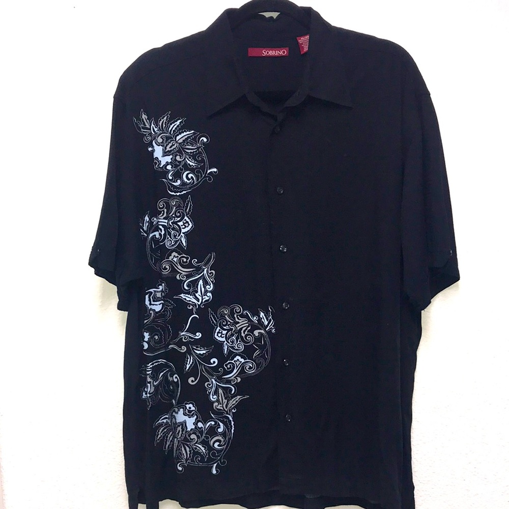 Sobrino Men’s XL Short Sleeve Button Up Casual Shirt Black Side Floral Design